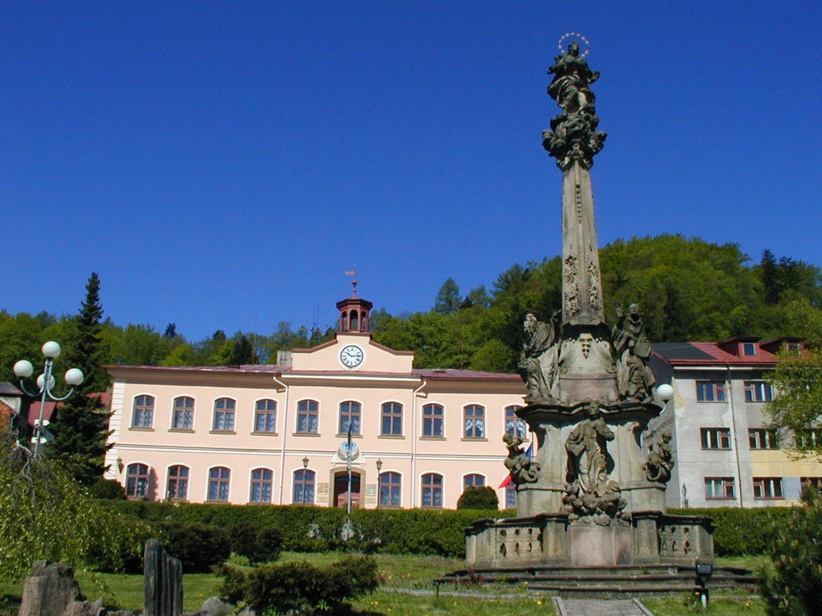 Pension & Restaurace Zeleny Mlyn Žacléř Exteriör bild