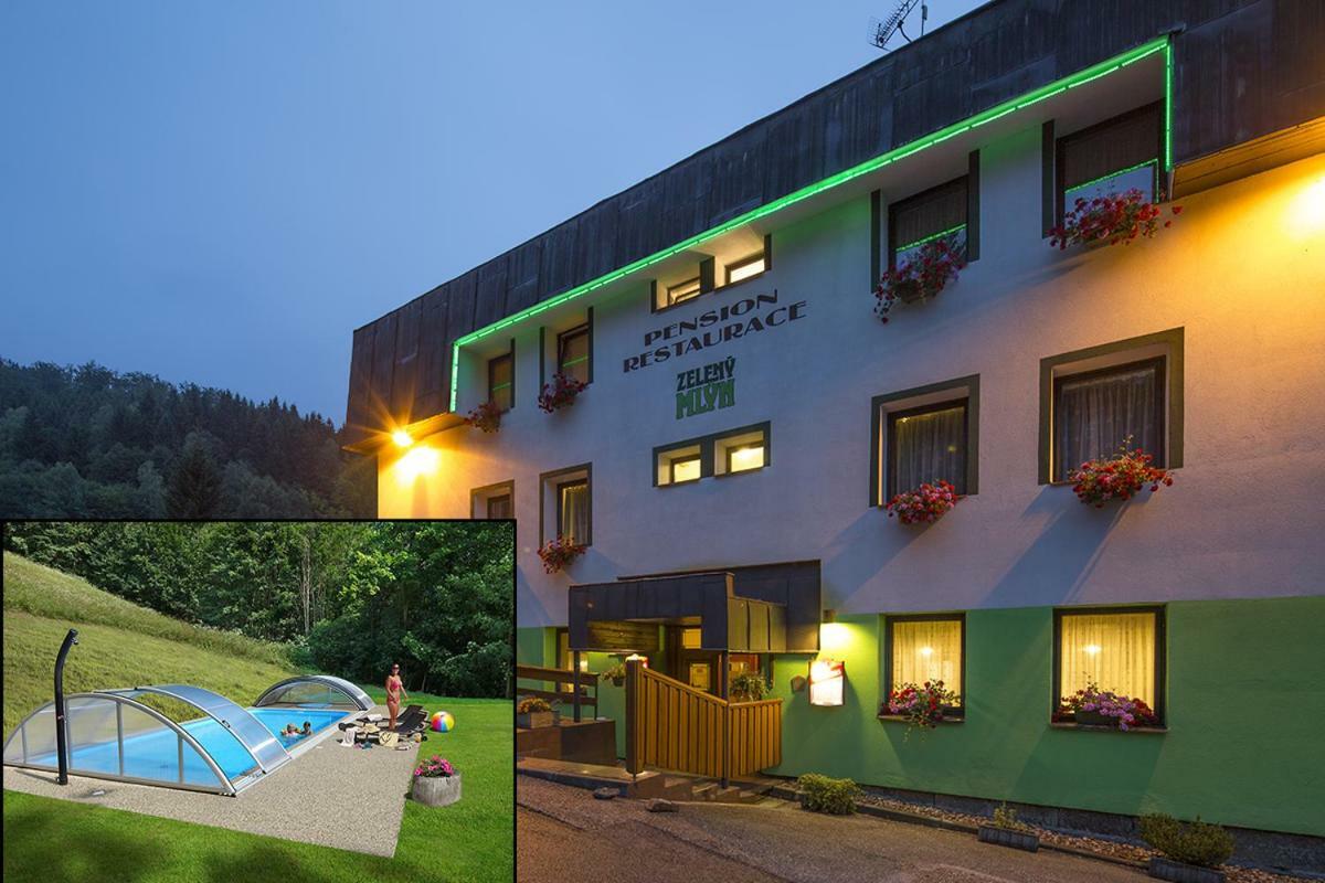 Pension & Restaurace Zeleny Mlyn Žacléř Exteriör bild